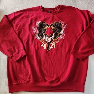 Gildan Heart Red Sweatshirt With Graphics Size 2XL